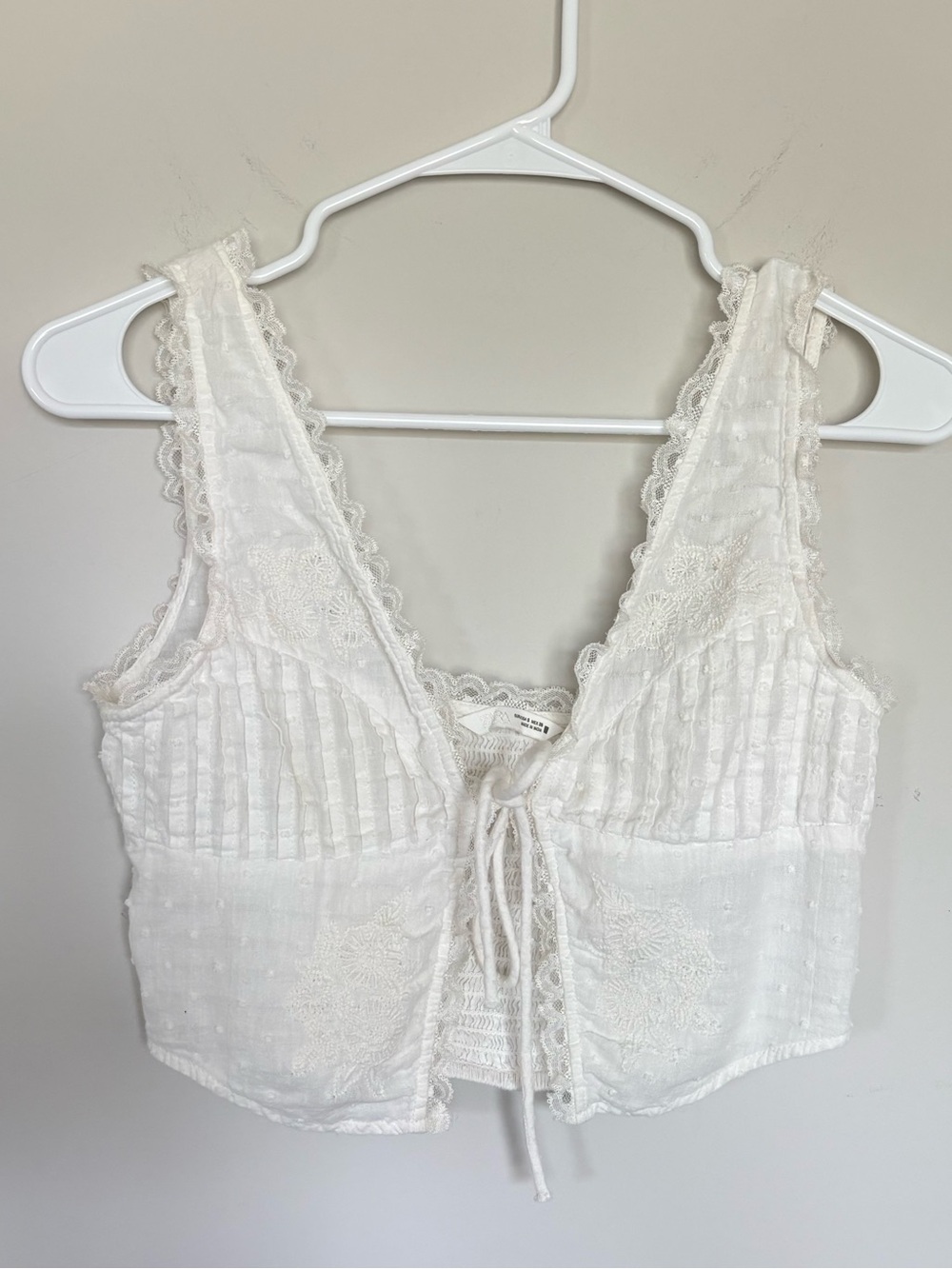Zara White Lace Eyelet Tie Front Cropped Tank Top Sleeveless Blouse Size Small S